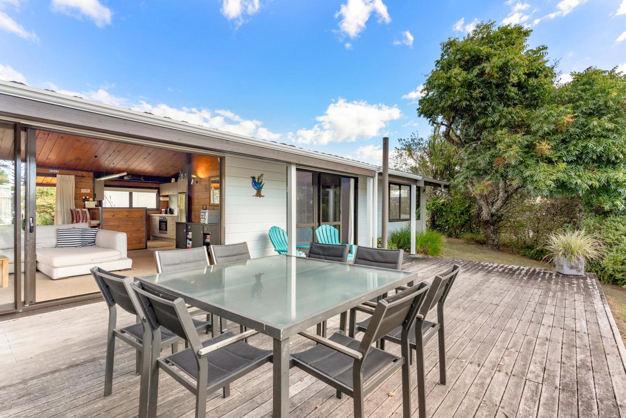 Pauanui Beach House Suntrap Bagian luar foto