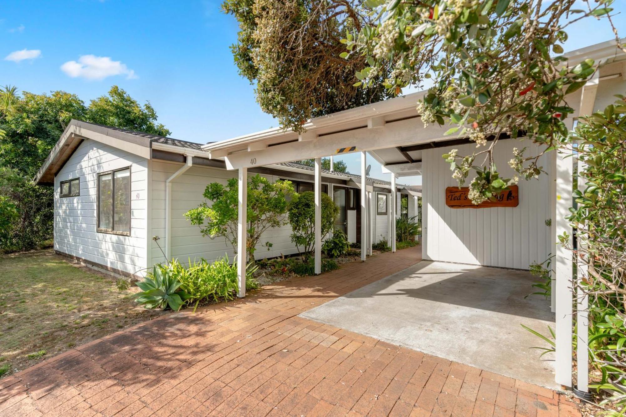 Pauanui Beach House Suntrap Bagian luar foto