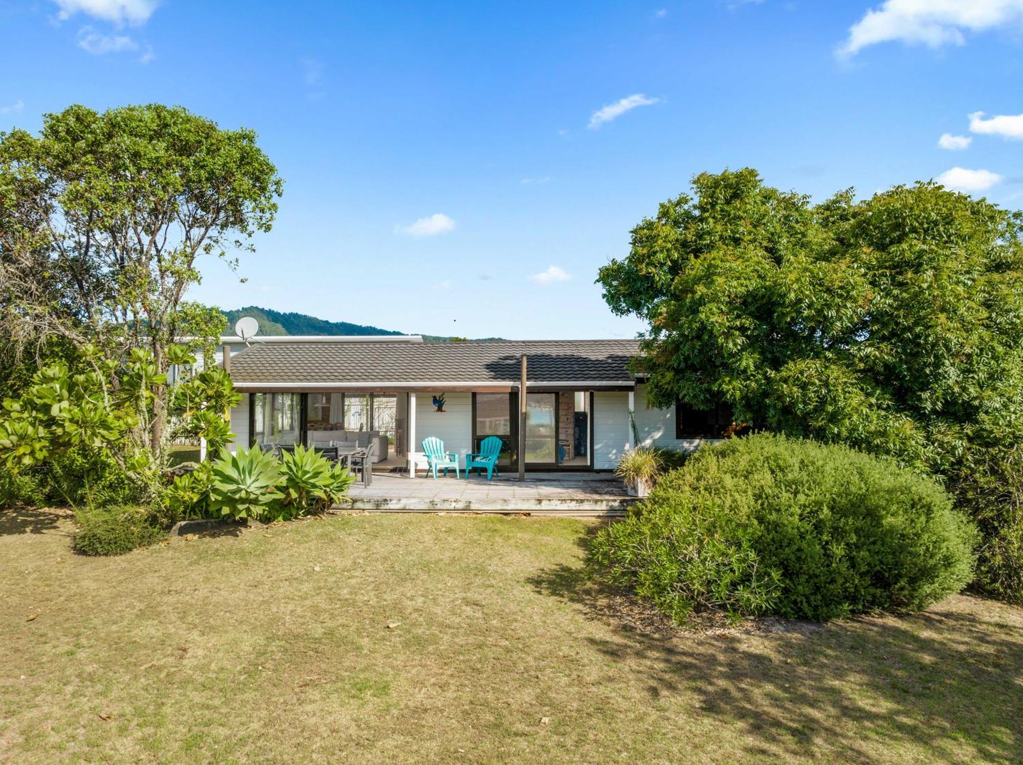 Pauanui Beach House Suntrap Bagian luar foto