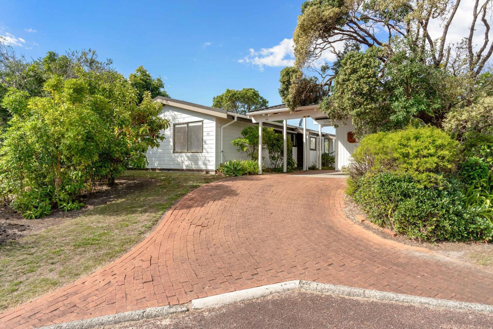 Pauanui Beach House Suntrap Bagian luar foto