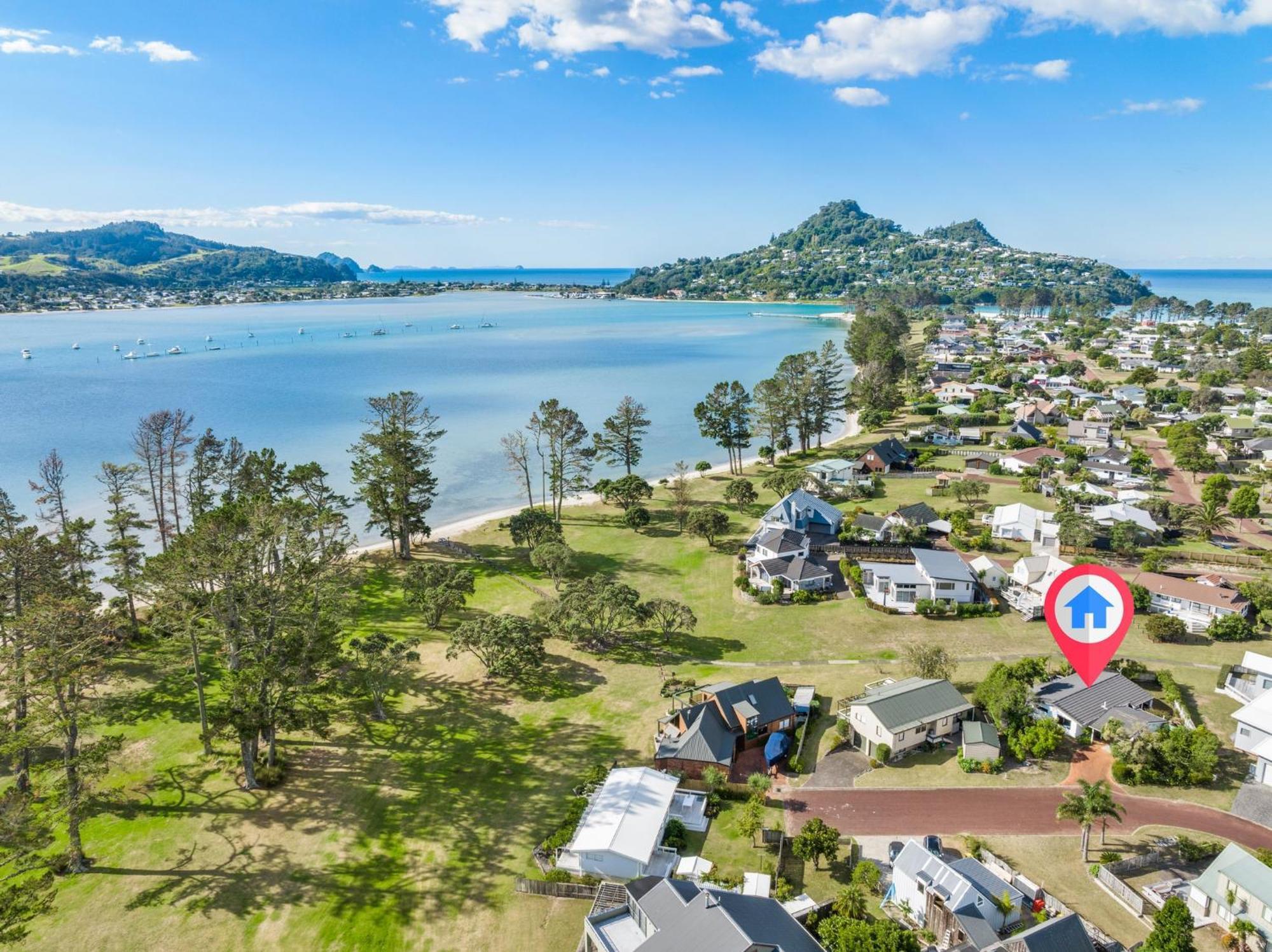 Pauanui Beach House Suntrap Bagian luar foto